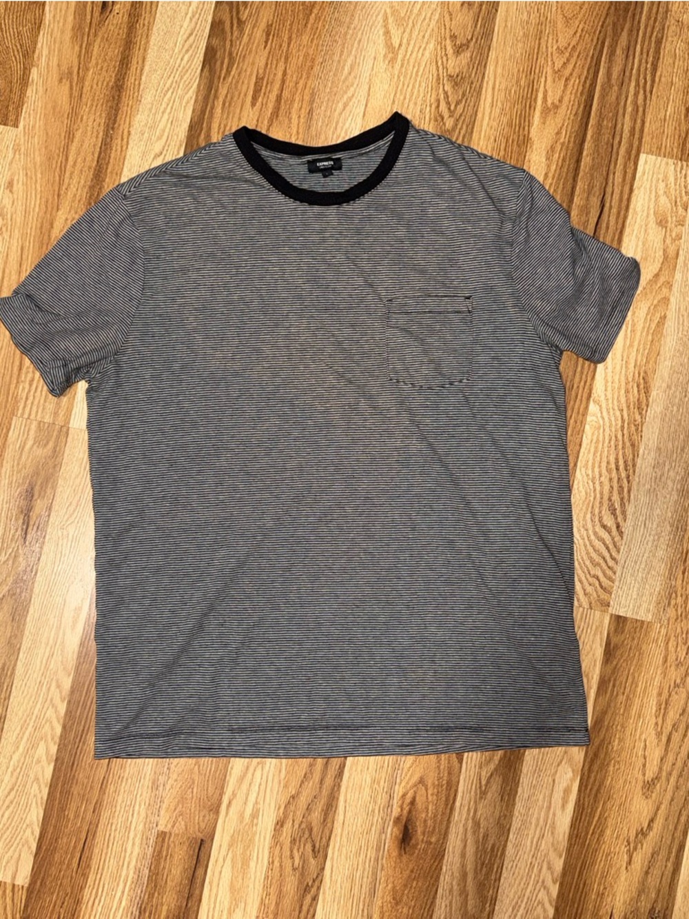 Express Men's Black & White Microstripe Crewneck Pocket Tee - Picture 1 of 5